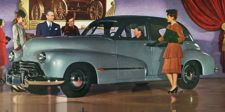 1946 Oldsmobile Series 60 Special 66 4-door Sedan