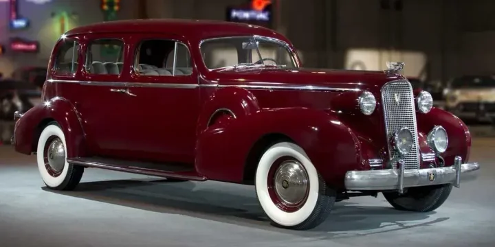 1936 Cadillac Series 70 5.7 Manual, 3-speed