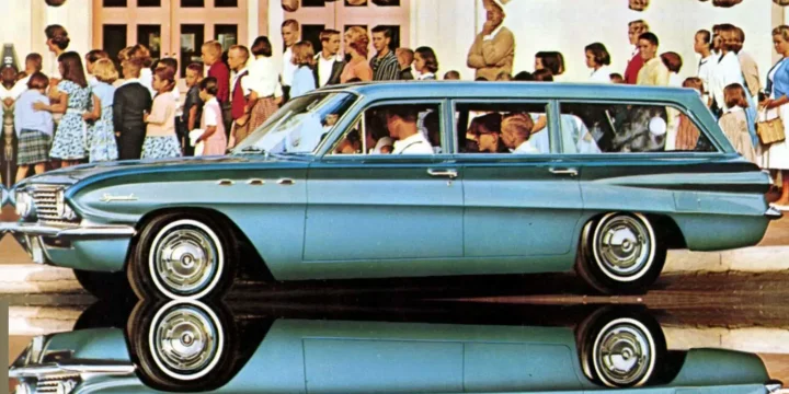 1961 Buick Special 3-seat Estate Wagon 3.5 V8