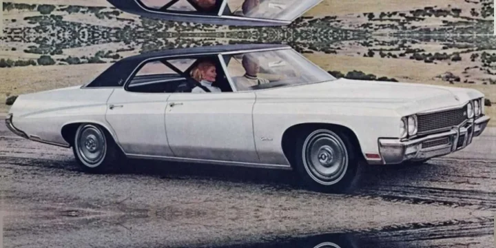 1971 Buick Centurion Hardtop Sedan 7.5 V8 Hydra-Matic