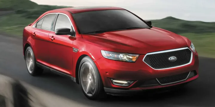2013 Ford Taurus SHO SelectShift, 6-speed