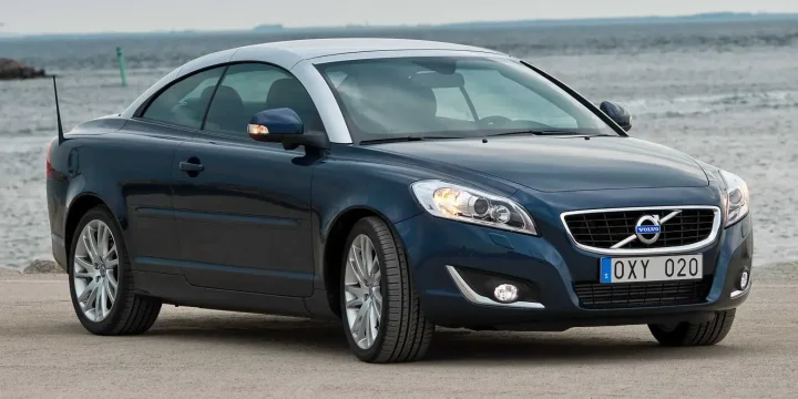 2010 Volvo C70 D3