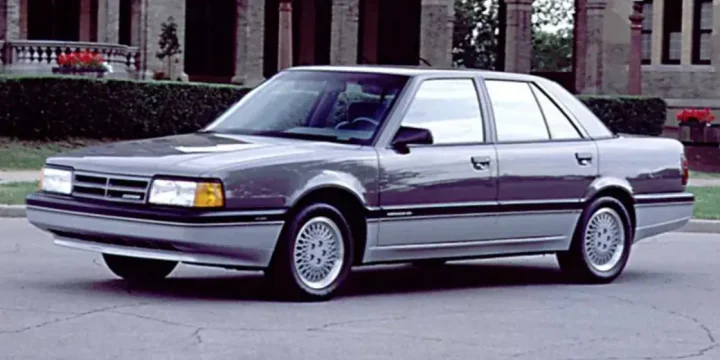 1990 Dodge Monaco 3.0 V6 Automatic, 4-speed