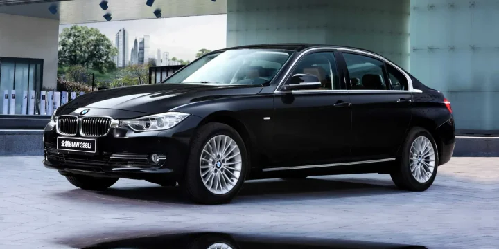 2013 BMW 3 Series (CN) 328Li (CN) Steptronic, 8-speed