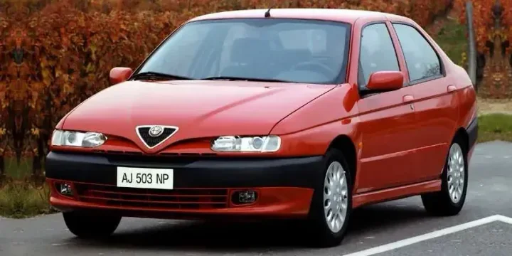 1997 Alfa Romeo 146 1.8 T.Spark 16V Manual, 5-speed