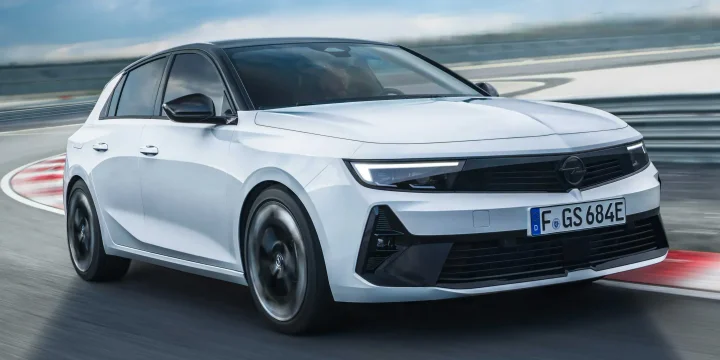 2023 Opel Astra GSe