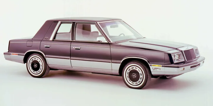 1982 Chrysler LeBaron 2.6 Automatic, 3-speed