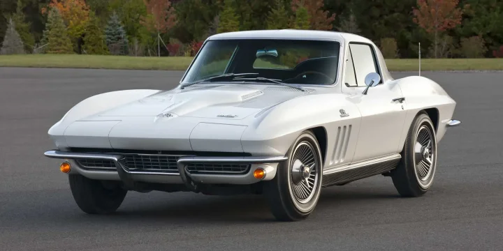 1966 Chevrolet Corvette Sting Ray 7.0 V8 Manual
