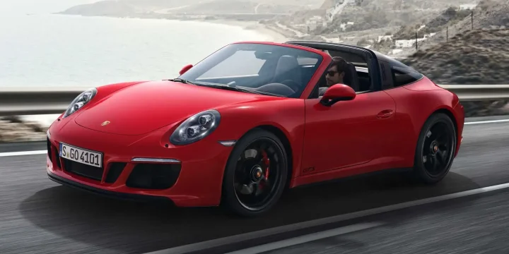 2017 Porsche 911 4 GTS