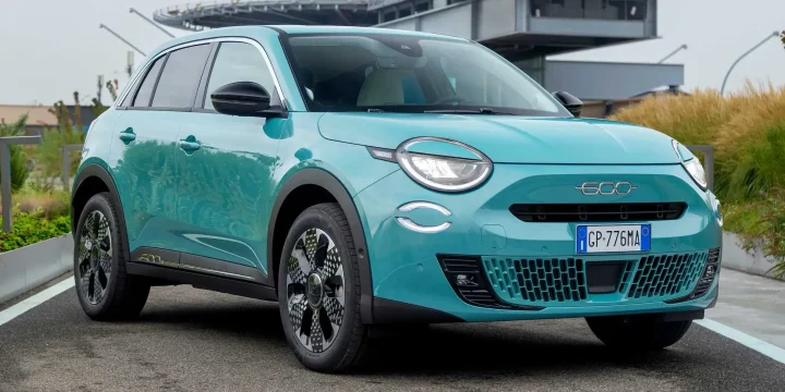 2023 Fiat 600 Hybrid eDCT, 6-speed