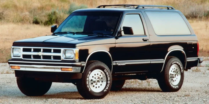 1991 Chevrolet S-Blazer S-10 2-door Blazer 4.3 V6 TBI 4WD