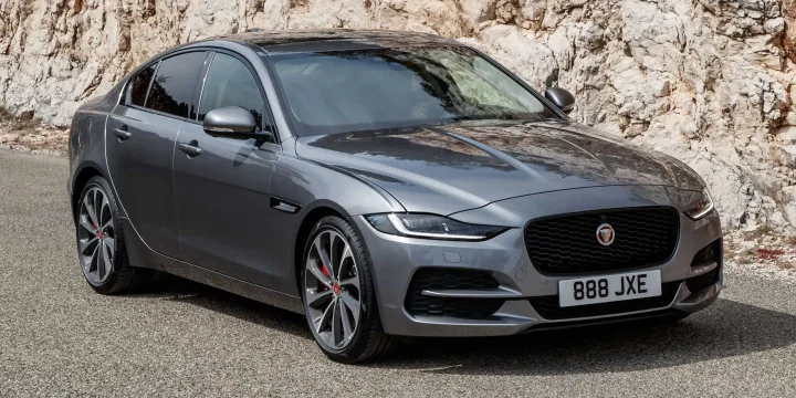 2020 Jaguar XE D180