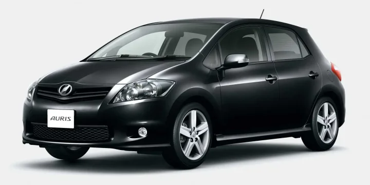 2010 Toyota Auris 180G Super