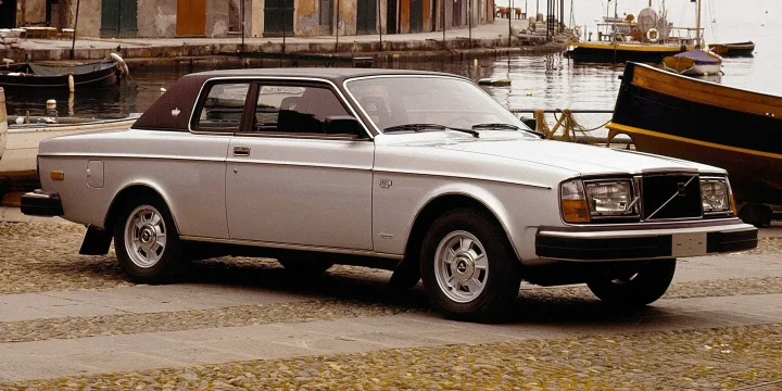 1977 Volvo 260