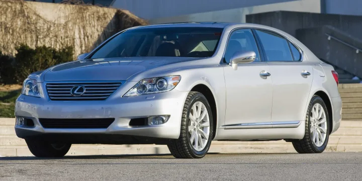 2010 Lexus Concept 460 L AWD
