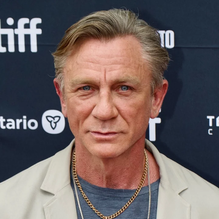 Daniel Craig