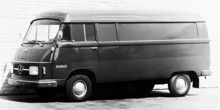 1970 Mercedes-Benz Harburger Transporter 206 D Panel Van