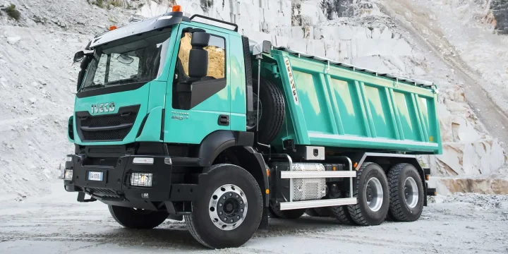 2013 Iveco Trakker 450 Rigid 6x4