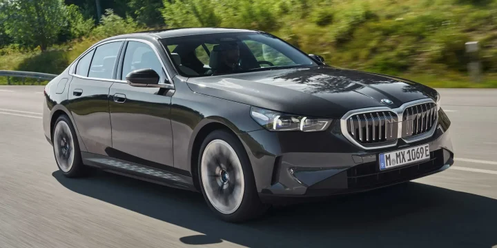 2024 BMW 5 Series 530e Steptronic, 8-speed