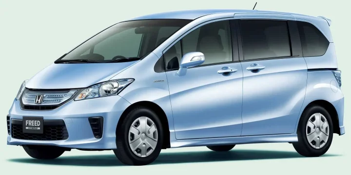 2011 Honda Freed Hybrid CVT