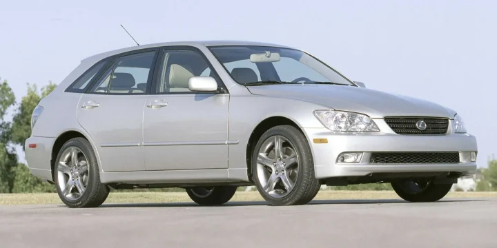 2001 Lexus IS 300 SportCross