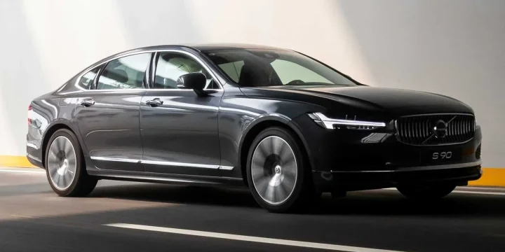2021 Volvo S90 (CN) Recharge T8 AWD Geartronic, 8-speed