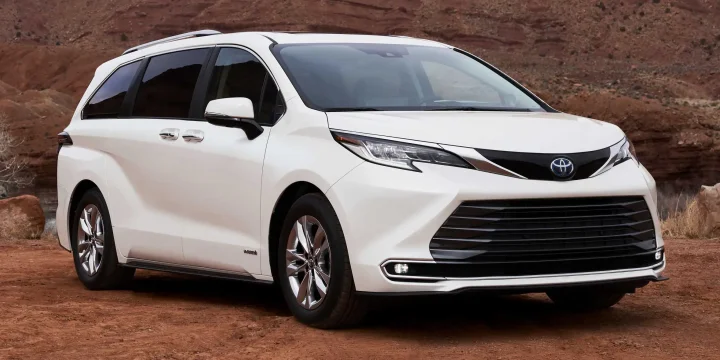 2021 Toyota Sienna Hybrid AWD E-