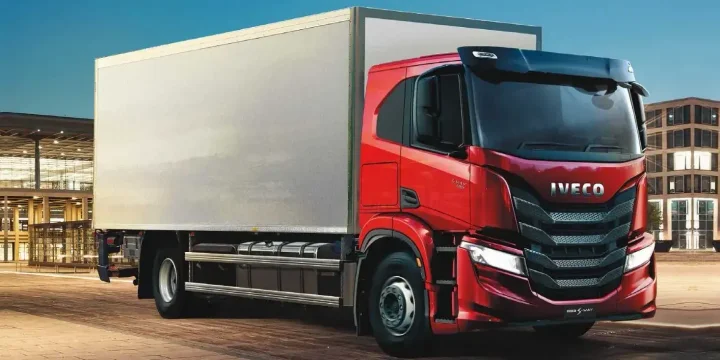 2019 Iveco S-Way 400 Rigid 4x2