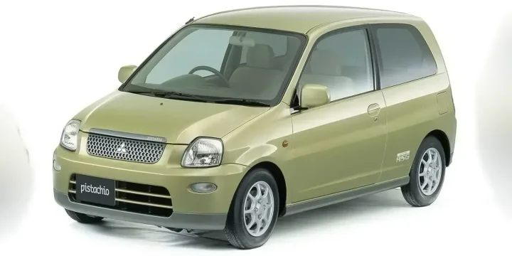 1999 Mitsubishi Pistachio generation H40