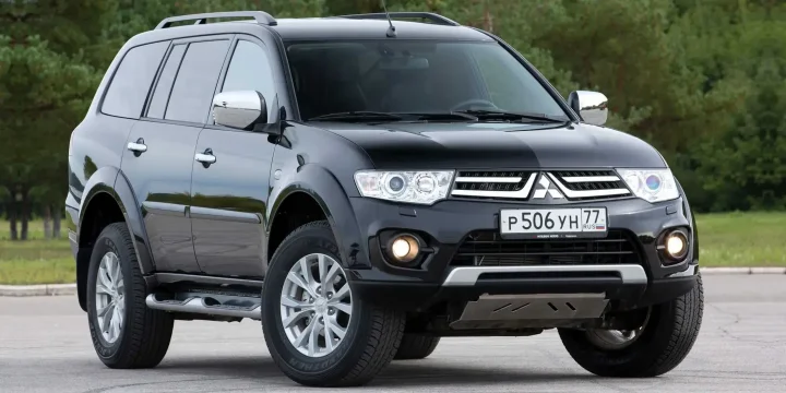 2013 Mitsubishi Pajero Sport generation KH0 Facelift