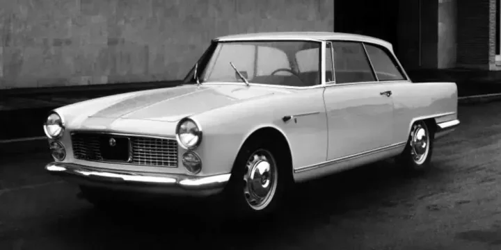 2000 Bertone Alfa Romeo 2000 2.0 Manual, 115hp, 1959 5-speed