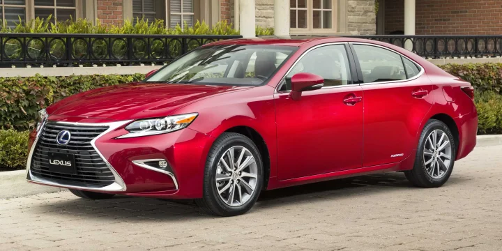 2016 Lexus ES 300h E-