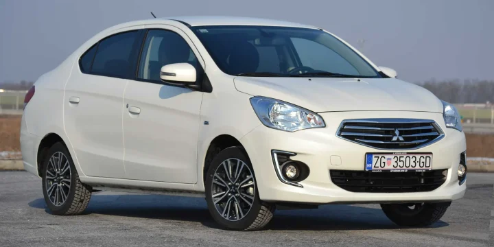 2015 Mitsubishi Attrage generation A10