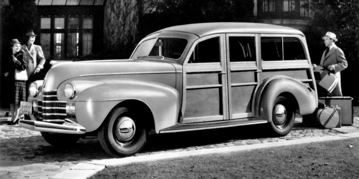 1940 Oldsmobile Series 60 Special 60 Deluxe Station Wagpn