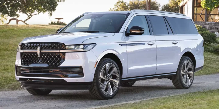 2025 Lincoln Navigator