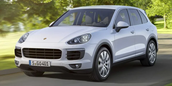 2015 Porsche Cayenne S E-Hybrid