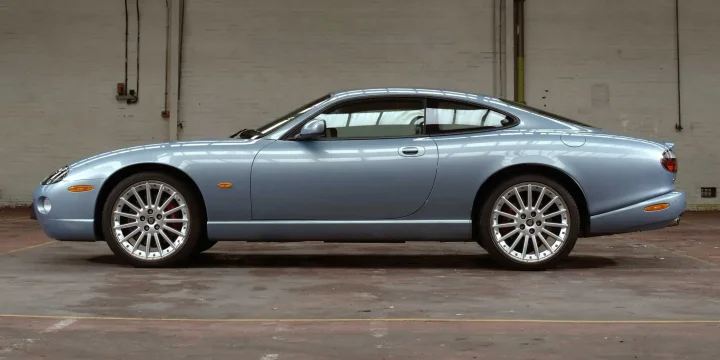 1996 Jaguar XK8 Automatic, 5-speed