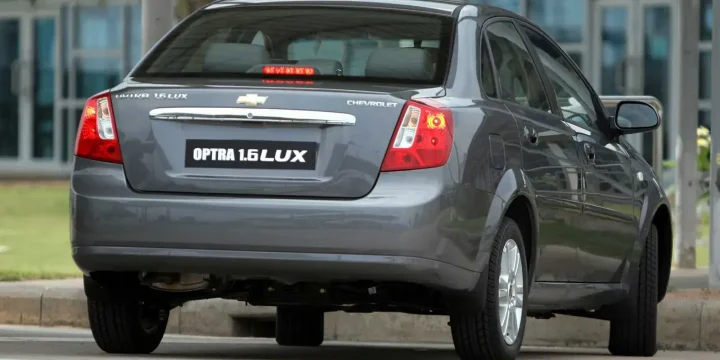 2007 Chevrolet Optra Magnum Manual, 5-speed