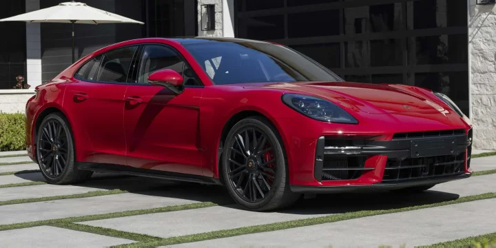 2025 Porsche Panamera (NA) Panamera GTS (NA)