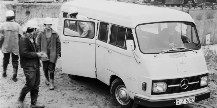 1970 Mercedes-Benz Harburger Transporter 206 D Combi