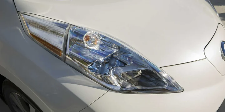 2013 Nissan Concept generation ZE0 1st Facelift 24 kWh Single Speed