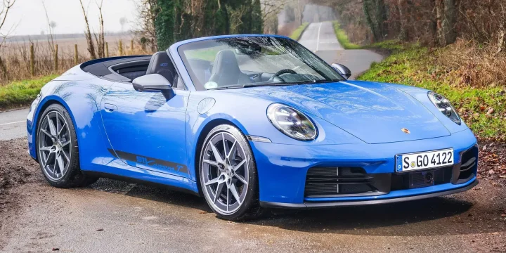 2025 Porsche 911 Carrera T Cabriolet