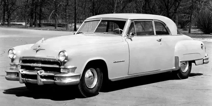 1951 Chrysler Imperial Newport 5.4 V8 Semi-Automatic, 4-speed