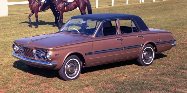 1965 Chrysler Valiant 4.5 V8 TorqueFlite, 3-speed