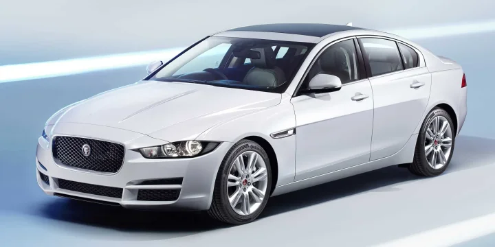 2015 Jaguar XE 20t
