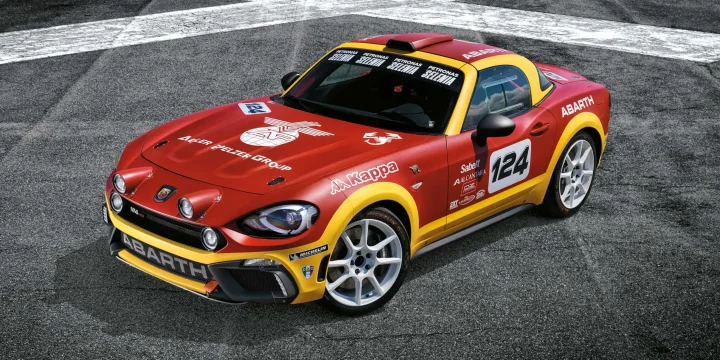 2017 Abarth 124 Spider RGT Sequential, 6-speed
