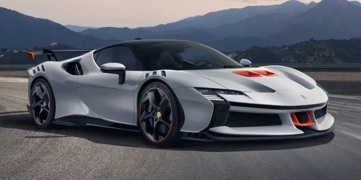 2024 Ferrari SF90 Stradale SF90 XX Stradale F1 DCT, 8-speed
