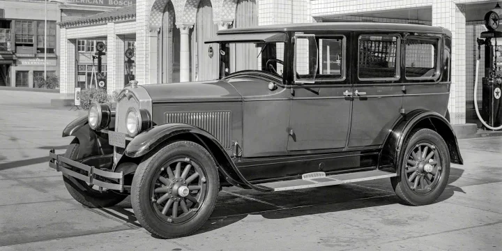 1927 Buick Master Six Model 27-47 Sedan 4.5 Manual
