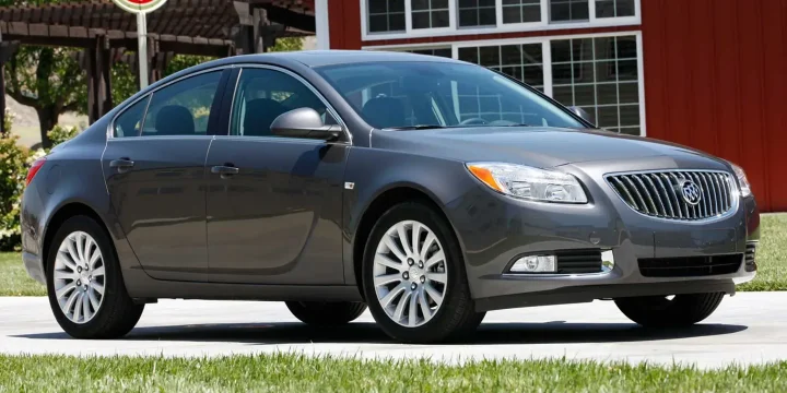 2011 Buick Regal 2.4 Hydra-Matic, 6-speed