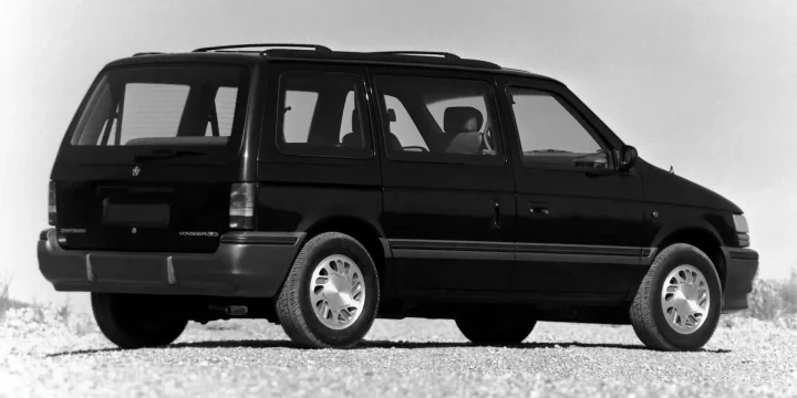 1991 Chrysler Voyager 3.0 V6 Automatic, 4-speed